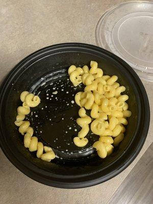 Supposed to be an order of Kid's Mac and Cheese