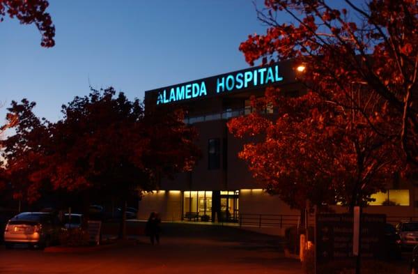 Alameda Hospital viewed from parking area