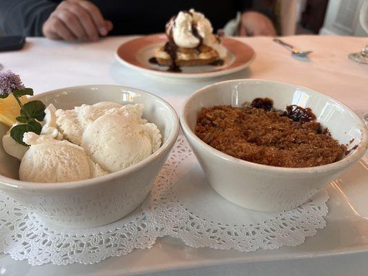 Peach and blueberry cobbler