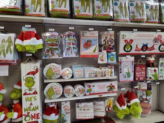 Lots of good Grinch goodies!