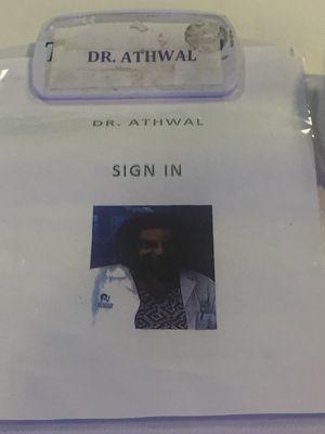 Sign-in sheet has a photo, so the doctor is easily recognized.