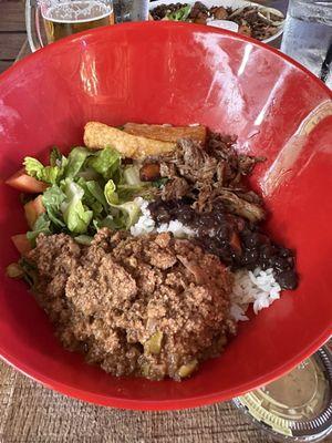 Bowl: white rice, ground beef