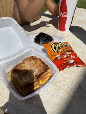 Grilled cheese combo with chips and drink