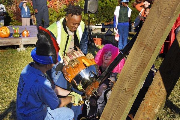 Halloween Harvest Festival 2022. Pumpkin catapult!