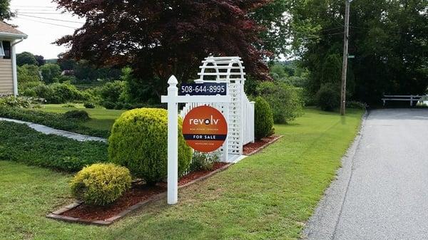 Every home gets a new vinyl post sign