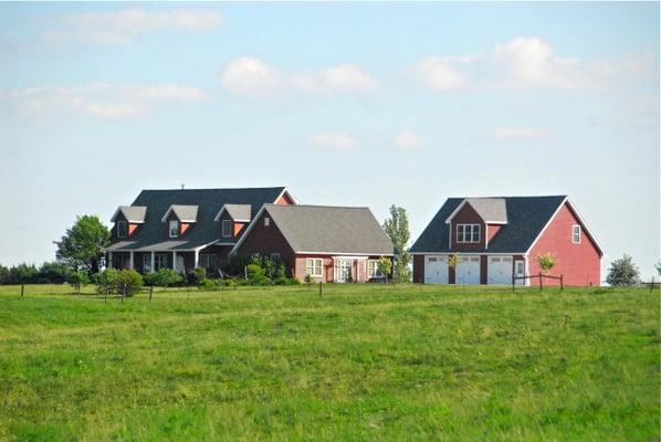 Approaching the relaxing Longview Farms