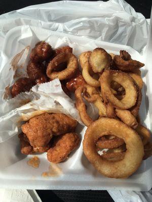 Boneless Wings and Onion Rings