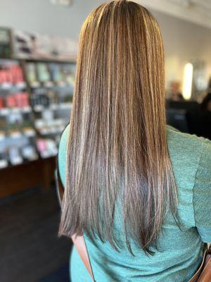 Ash brown / highlights