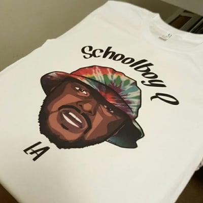 Custom printed t-shirts shirts