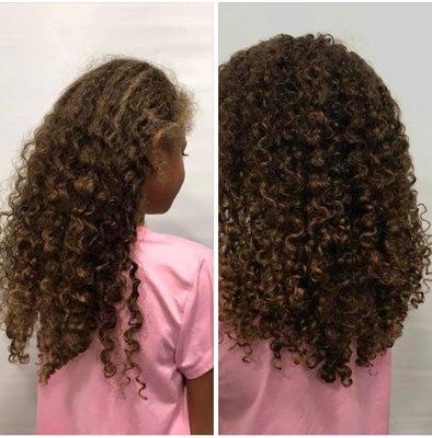 Even little curls need some love. We trimmed up Eden's hair and fully hydrated her hair with a lesson. Lovely well defined curls