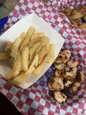 Grilled shrimp basket