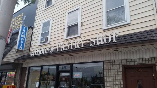 If you are thinking where is the best place,when you need your cake.. That place IS Carlotos Pastry Shop in Elizabeth ave, Elizabeth NJ