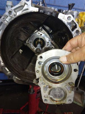 Fluid leak in the transmission input shaft bearing carrier