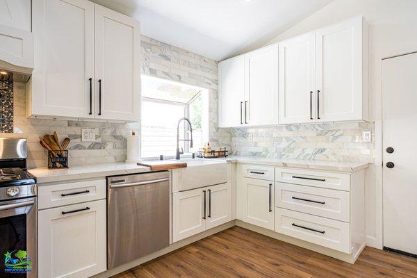 Kitchen remodeling in Santa Clarita, CA.