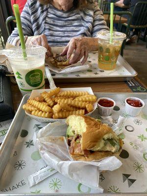 Shake Shack El Paseo