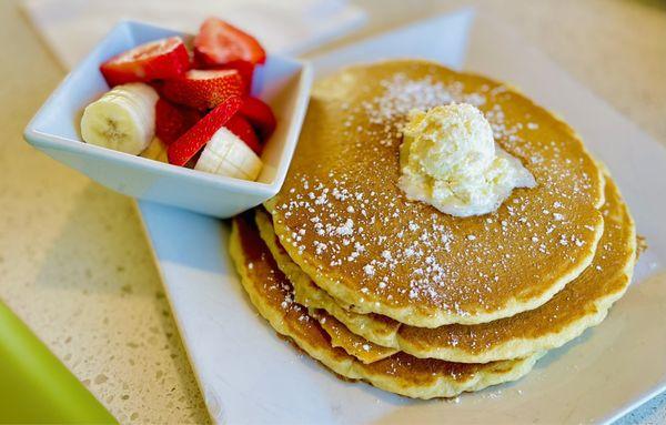 Buttermilk Pancakes (Stack of 3) With a side of Strawberries and Bananas