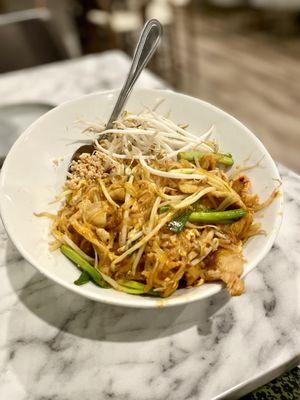 Pad Thai with chicken