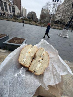 Spread to bread ratio is not right.