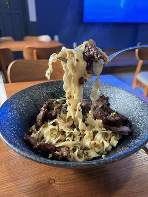 Stir-Fry Noodles with Spicy Scallion