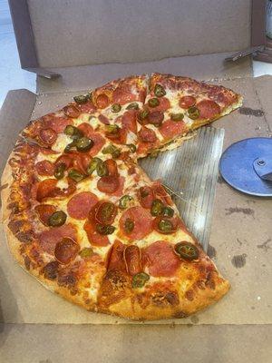 Pepperoni Magnifico with jalapeños