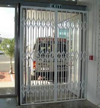 Folding Gate