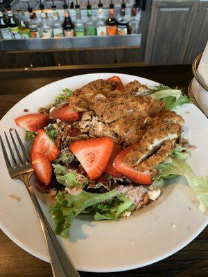 Here's a crispy chicken salad with a vinaigrette and some strawberries and pecans. It hit the spot.