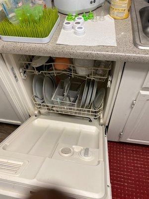 Dish washer that doesn't work