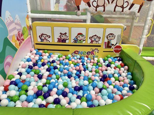 Ball pit