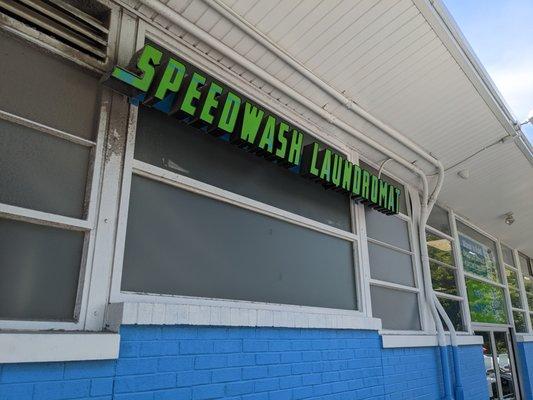 SpeedWash Laundromat, Westwood