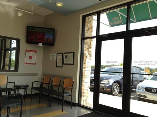 American Family Care - Interior/Waiting Area - Hoover/Hwy 150