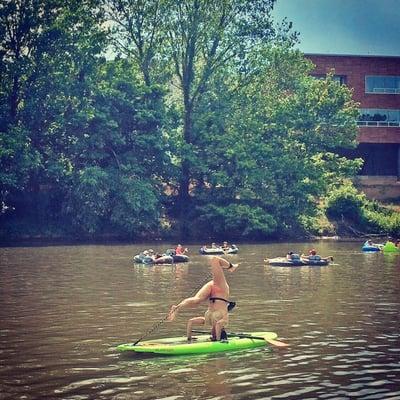 Doing some active recovery on the paddle boards!! Super hard and a great core exercise!