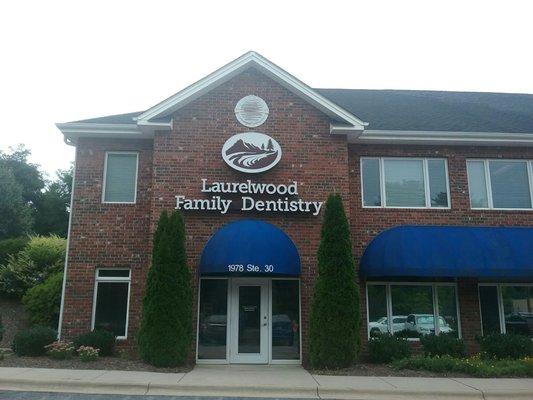 Laurelwood Family Dentistry