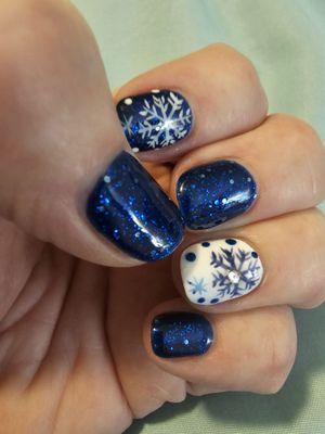 Perfect January nails by Ann at TLZ Nails!