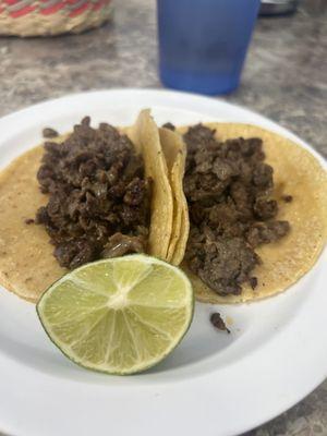 Tacos de Bistec si delicious!