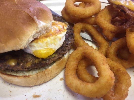 Breakfast Burger with rings