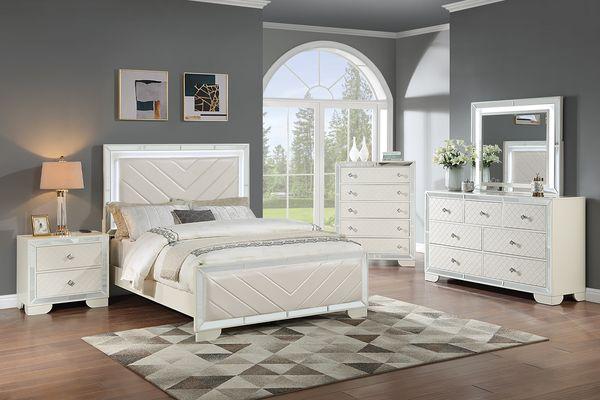 F9642Q QUEEN BED
 
 #Furniture #Modern Furniture