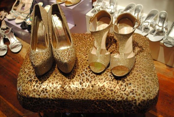 Gold heels and vedges for your event!