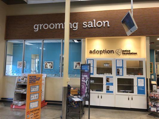 Grooming Salon Inside the Store!