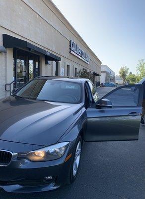 Bumper repair on the BMW in front of Caliber