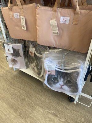 Cat laundry bags