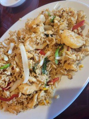 Basil Fried Rice with Chicken and Shrimp