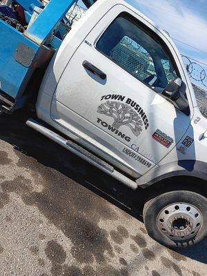 Town Business Towing