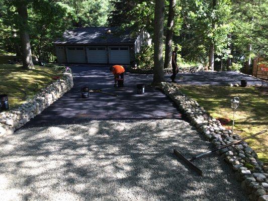 TAR & gravel driveway installation