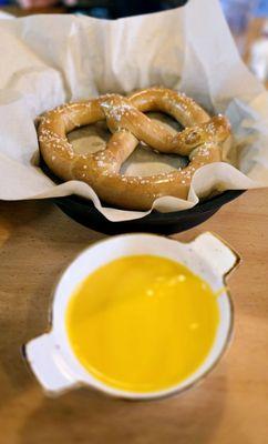 Pretzel and cheese