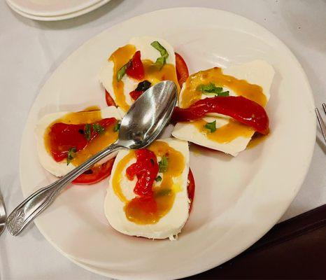 Fresh Mozzarella, Tomatoes with Roasted Peppers and balsamic