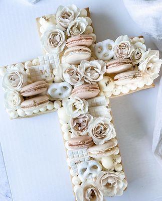 Neutral cross tart for christening