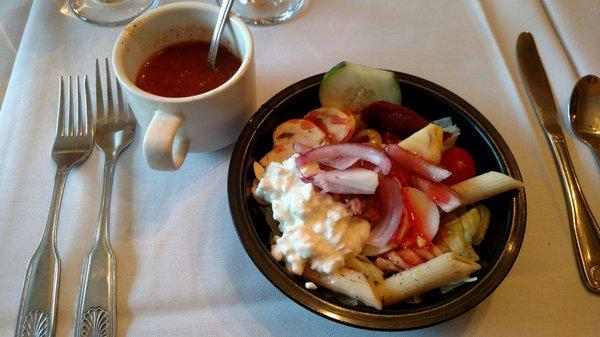 Good soup and salad bar