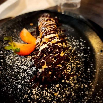 Chocolate cannoli