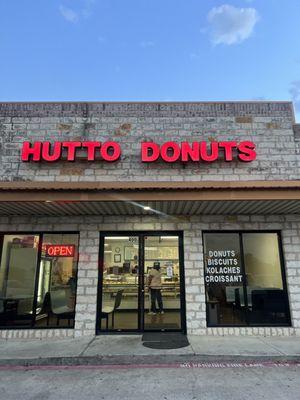 Hutto Donuts