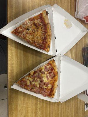 The two slices of pizza